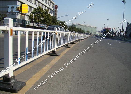 Good price বাইরের দরজা বোল্টযুক্ত সংযুক্ত স্টিল প্লাস্টিকের সাদা বেড়া পৌর হাইওয়ে গ্যালভানাইজড বিল্ড অনলাইন