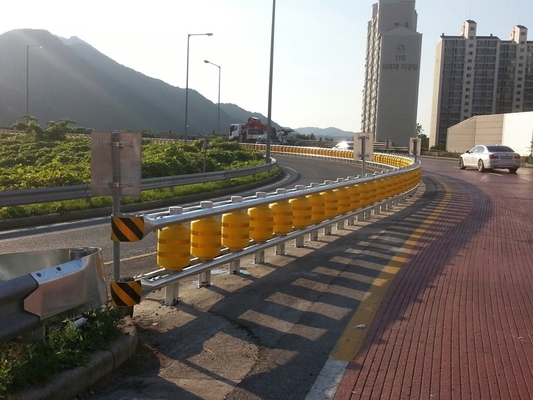 Good price Long-Lasting Road Protection Roller Crash Barrier with JT/T281-2007 Standard and 3.5 Mm Thickness অনলাইন